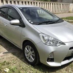 Toyota Aqua 2015 1.5 гибрид