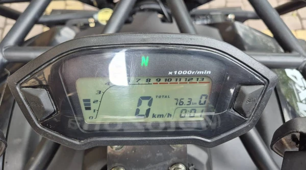 Фото квадроцикл HUMER 300 CC