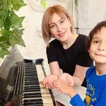 Уроки фортепиано и сольфеджио