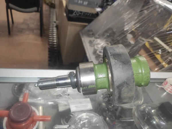 Ролик 5609/00-070/0 резиновый