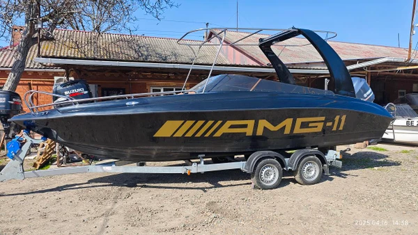 Фото Касатка-700 спорт - лодка пластиковая, моторная, скоростная