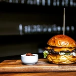 Доставка шаурмы на углях Steake House