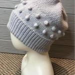 Шапка вязаная ручной работы