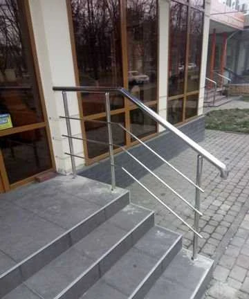 Фото Перила из нержавеющей стали
