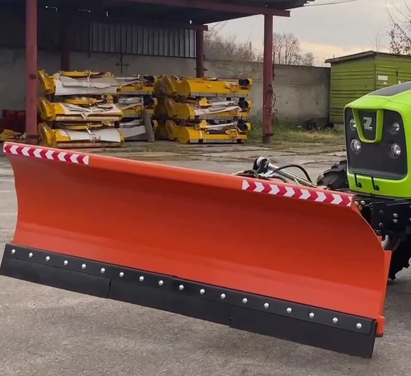 Фото Отвал для уборки снега