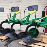 Фото №2 Плуг 3-х корпусный навесной ПГП-3-35-3 с пневмогидрозащитой