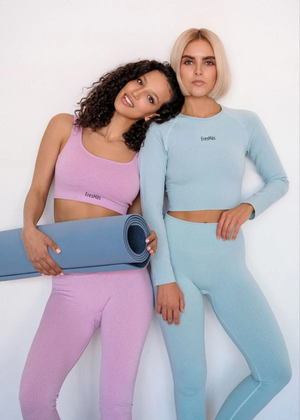 Фото Костюмы для фитнеса лосины и топ и рашгард S, M