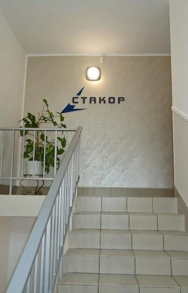 Фото обработка стен декоративной штукатуркой
