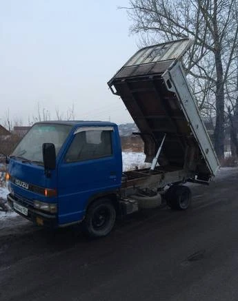 Фото Грузоперевозки . Вывоз мусора. Услуги самосвала.