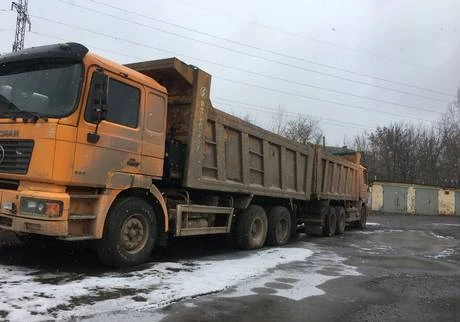 Фото Доставка песка карьерного и речного