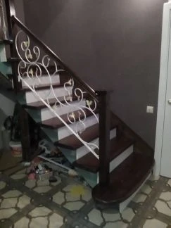Фото Изготовление лестниц