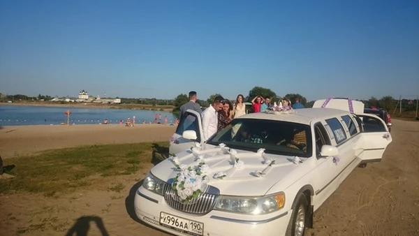 Фото Лимузин на прокат