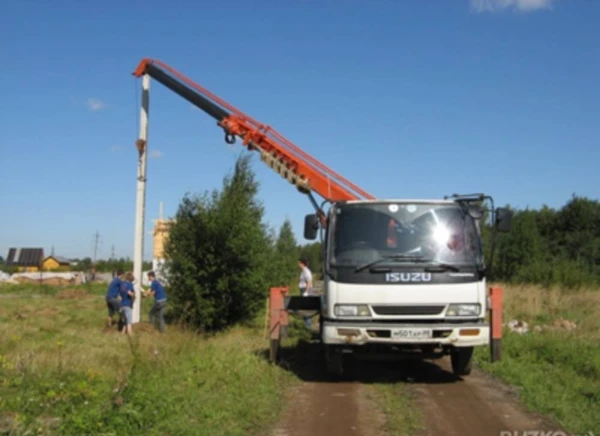 Фото Установка опор железобетонных, ж/б деревянных