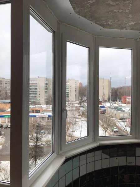 Фото Окна, балконы, остекление загородных домов