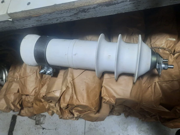 Фото Разрядник вентильный с полимерной изоляцией РВОп-IV-5-10/12.7 II У1 (аналог РВО-10)