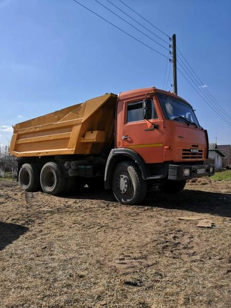 Фото Услуги самосвала. Демонтаж ветхих построек