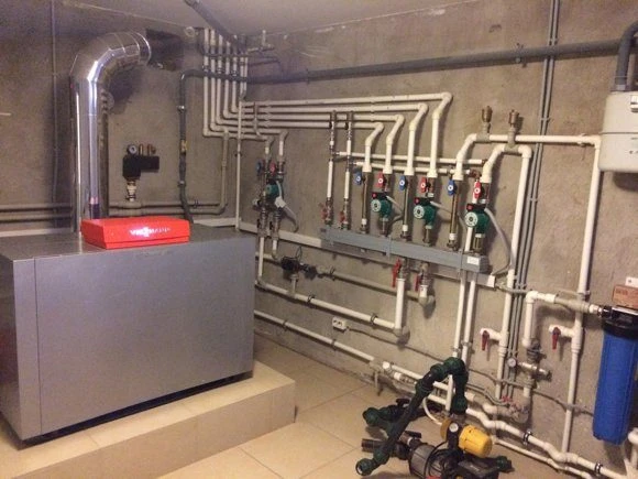 Фото Монтаж газовых котлов  в коттедже.