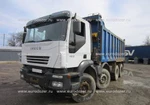 фото Самосвал Iveco Trakker 420