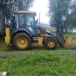 Услуги экскаватора-погрузчика John deere 325k