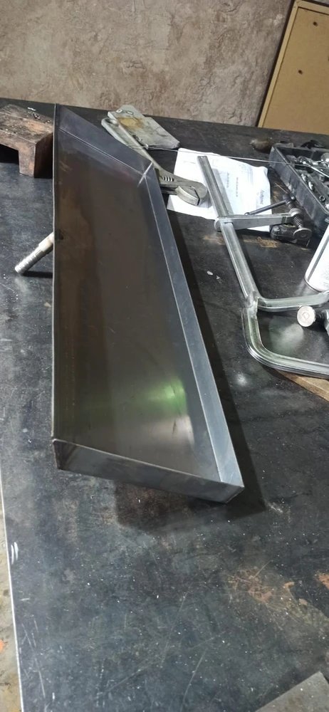 Фото Лоток, поддон из нержавейки, железа, стальной, алюминиевый, медный.