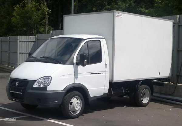 Фото Вывоз мусора на Газели, картона