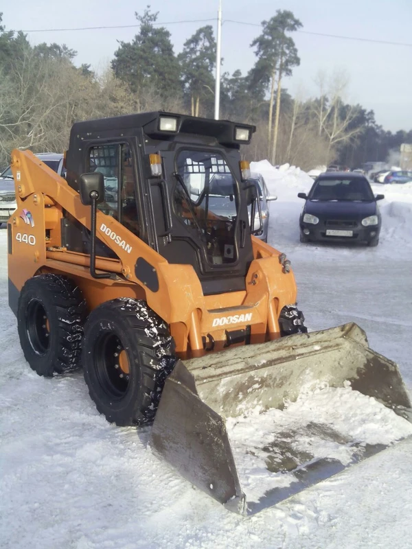 Фото Аренда минипогрузчика Doosan 440 Plus