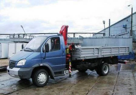 Фото ГАЗ-33106 "Валдай" с манипулятором Fassi F50A.22