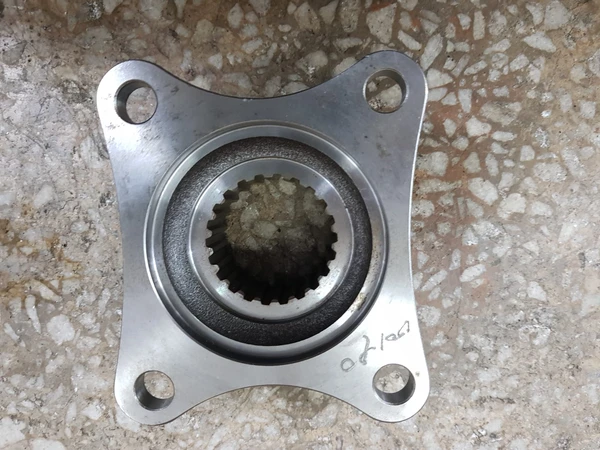 Фото Фланец заднего редуктора Даймос ( Dymos) для Паз, Кавз