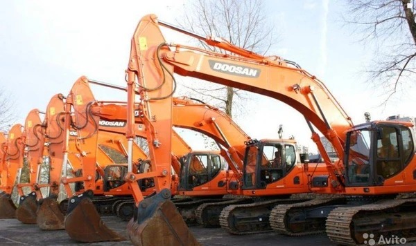 Фото Гусеничный экскаватор Doosan DX340LC