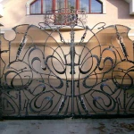 Ворота, навесы, решетки, лестницы, двери из металла