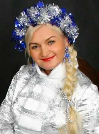 Фото Тамада,ведущая,певица,диджей Жанна Чос