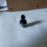 Фото №3 Датчик на рампу (612630080038-0281002937)