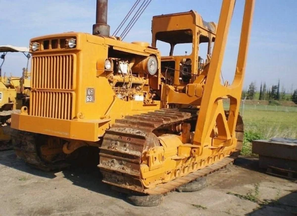 Фото Аренда трубоукладчика Komatsu D155C-1