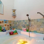 Фото №2 Сдам квартиру в Кудрово посуточно с джакузи