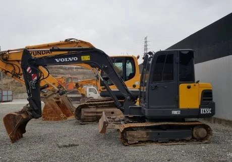 Фото Гусеничный экскаватор Volvo EC55C