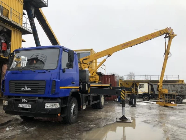 Фото Услуги Автовышки 30 метров. Автовышка