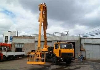 Фото Высотные работы и фасадный ремонт автовышкой