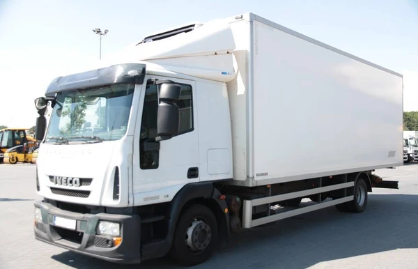 Фото Iveco Eurocargo ML 120E25 рефрижератор. 2011 год