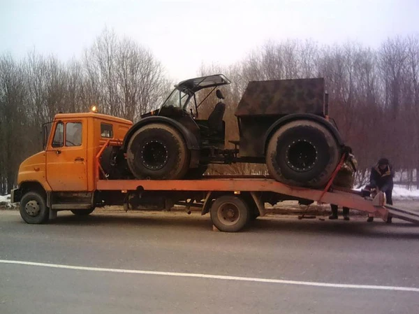 Фото Эвакуатор в Великом Устюге 
