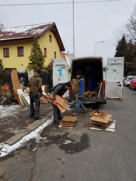 Фото вывоз мусора