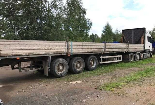 Фото Грузоперевозки полуприцеп 20 тонн 14 метров
