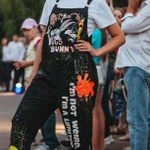 Фото №6 Роспись одежды.Рисунки на джинсовке