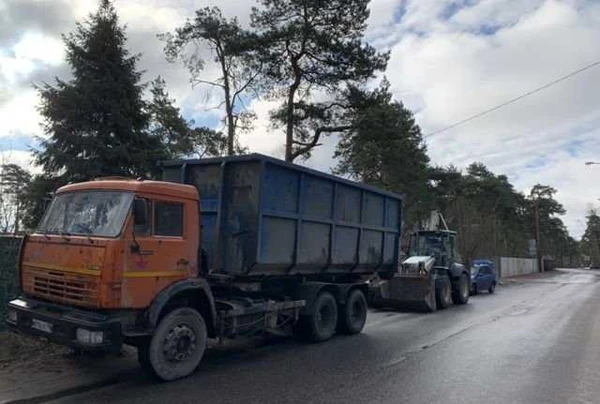Фото Вывоз мусора пухто
