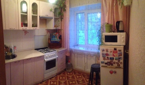 Фото Продам 1 к. квартиру в районе центрального рынка