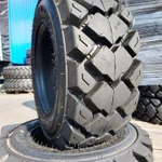 фото Шины на минипогрузчик 12-16.5 Hulk крупный блок