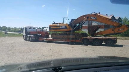 Фото Услуги гусеничного экскаватора