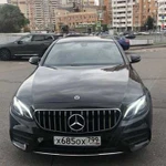 Новый Mercedes E 200 4mat под такси