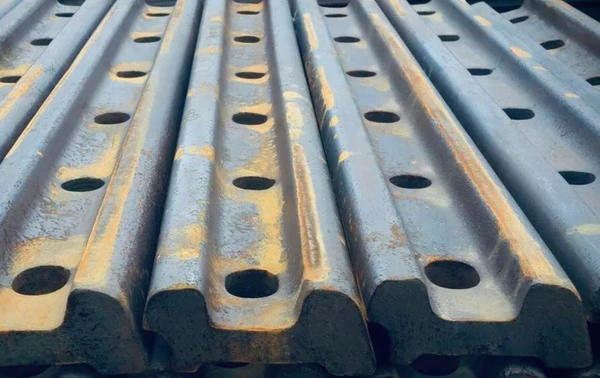 Фото Накладка 1Р-43 ГОСТ 19127-73 железнодорожная стыковая на рельсы Р-43