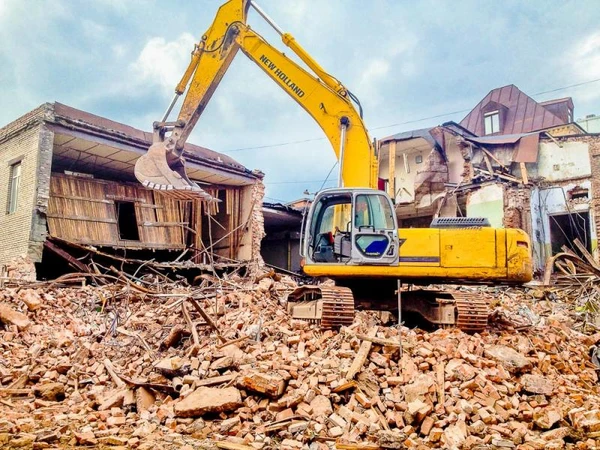 Фото Демонтаж зданий и суооружений