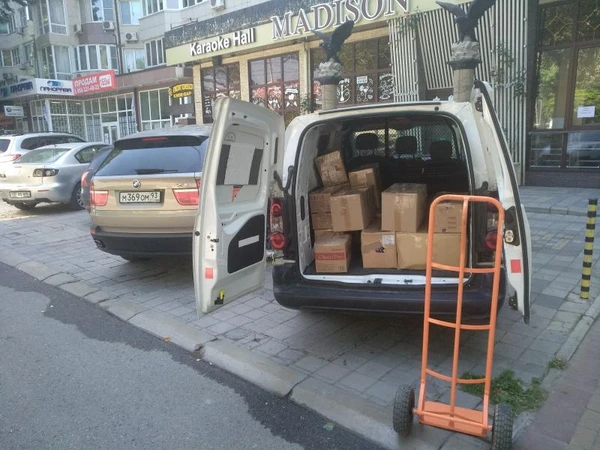 Фото Услуги курьера с автомобилем